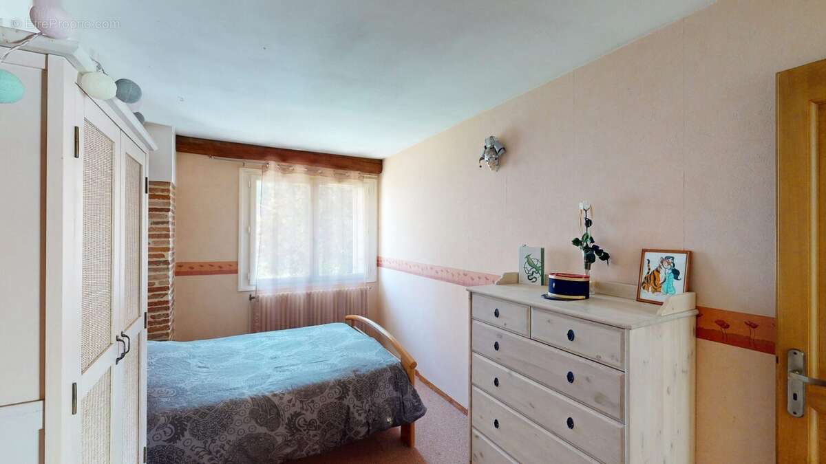 Maison 170 m² à Ondes  - photo 8