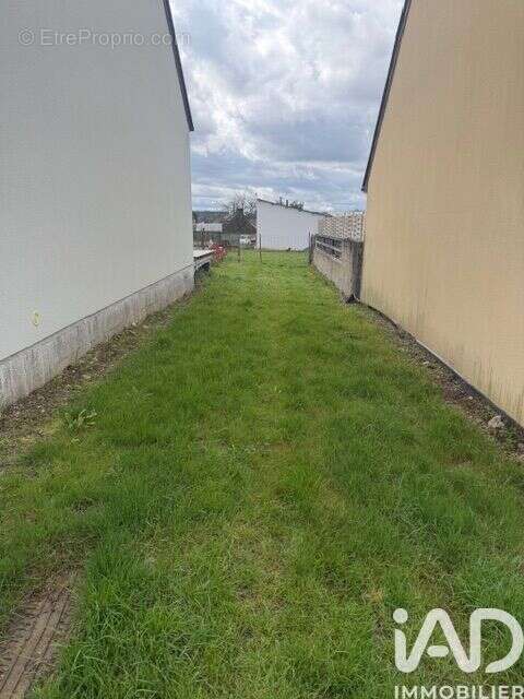 Photo 3 - Terrain à CONQUEREUIL