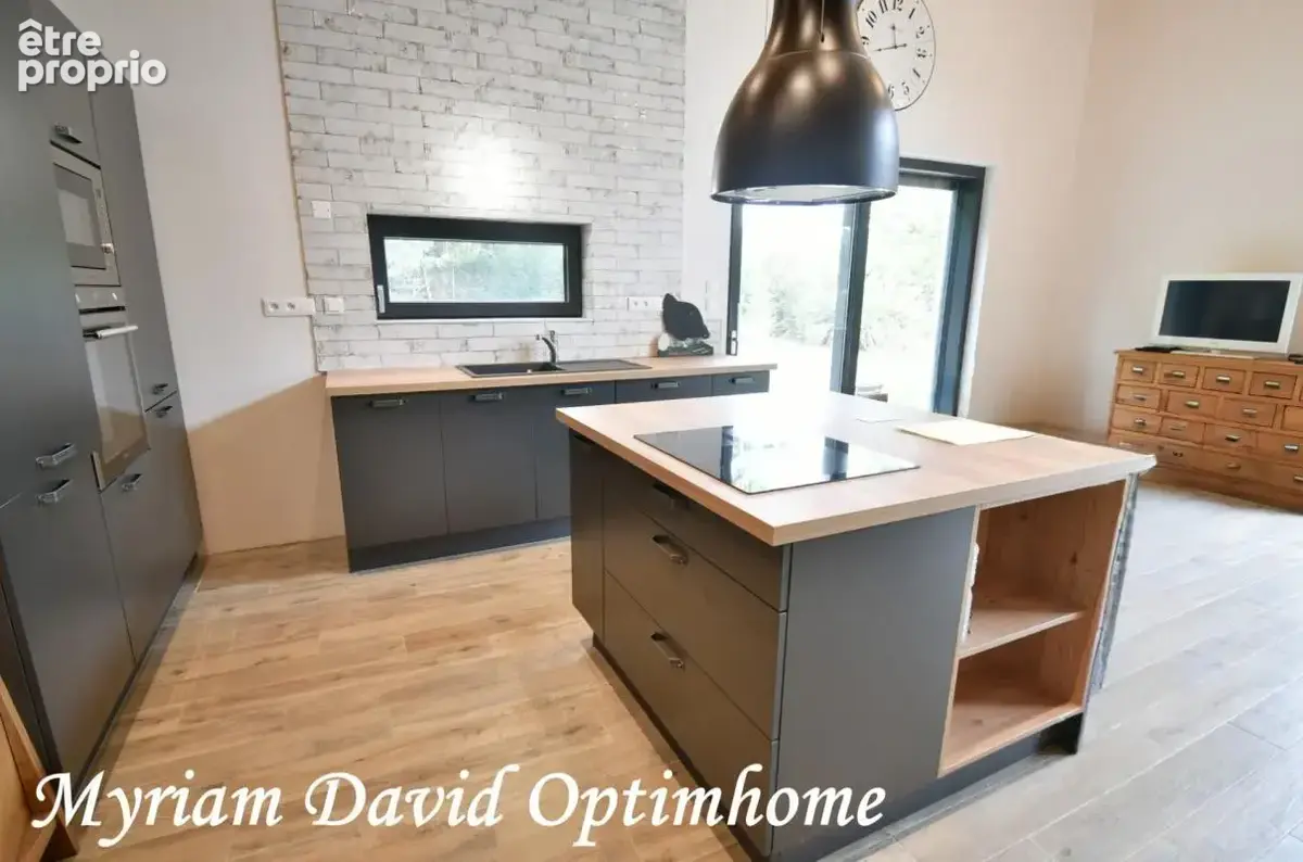 Langoëlan – maison contemporaine de plain-pied de 2019 – dpe a – terrain arboré - photo 6