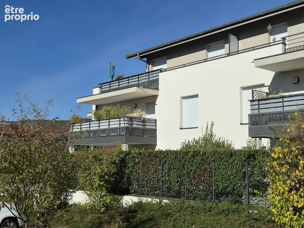 Appartement à VILLY-LE-PELLOUX