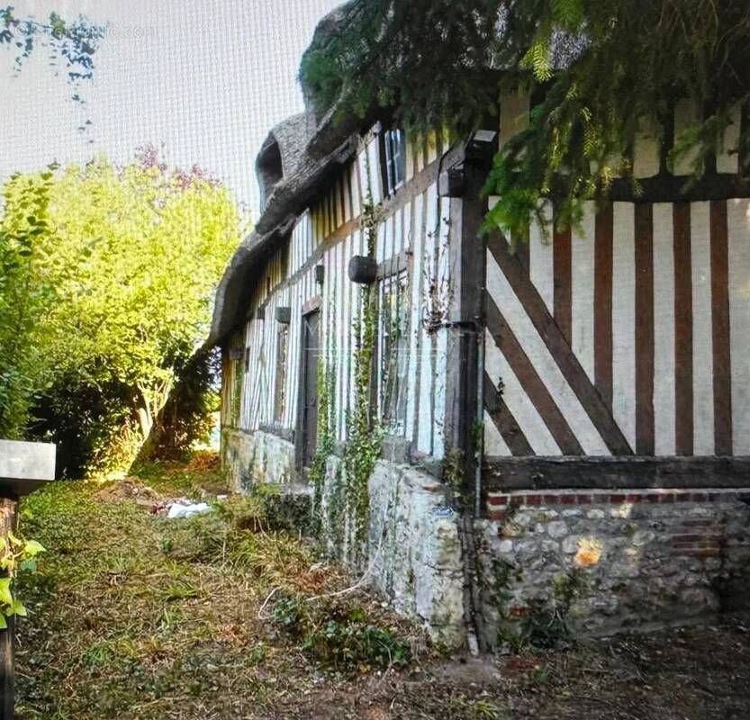 Maison à BEAUMONT-EN-AUGE