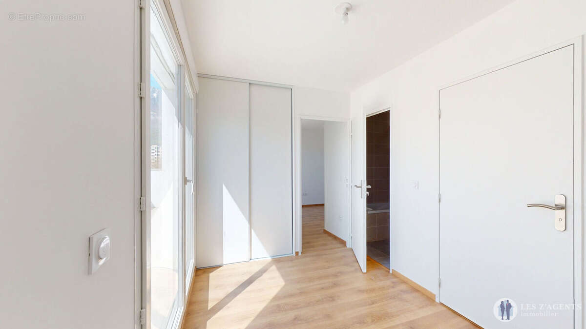 Appartement à ECHIROLLES