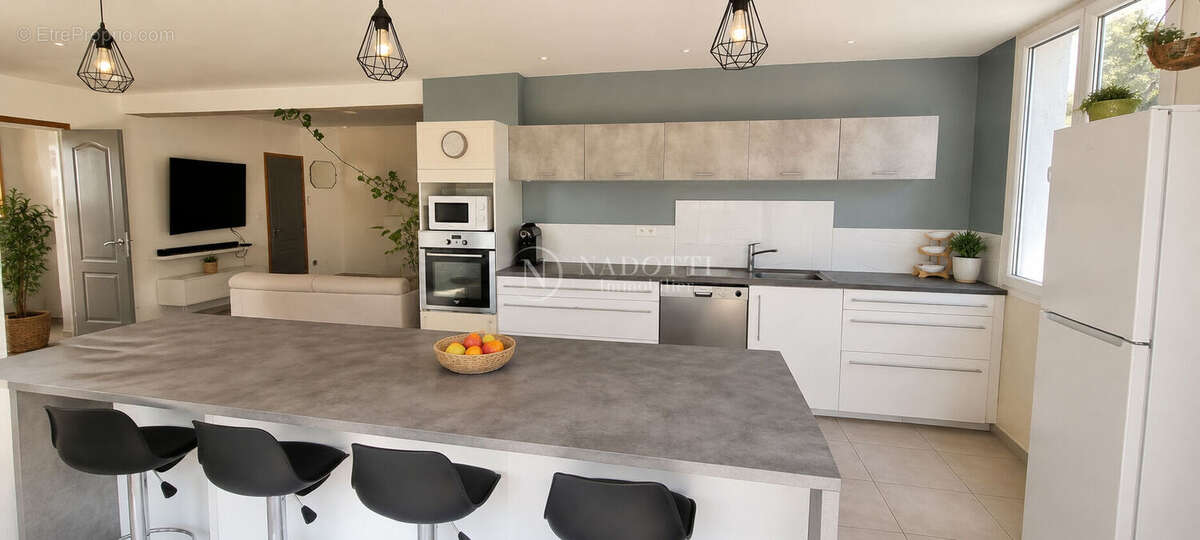 Cadenet villa 120 m² avec jardin 640 m² et garage - photo 4