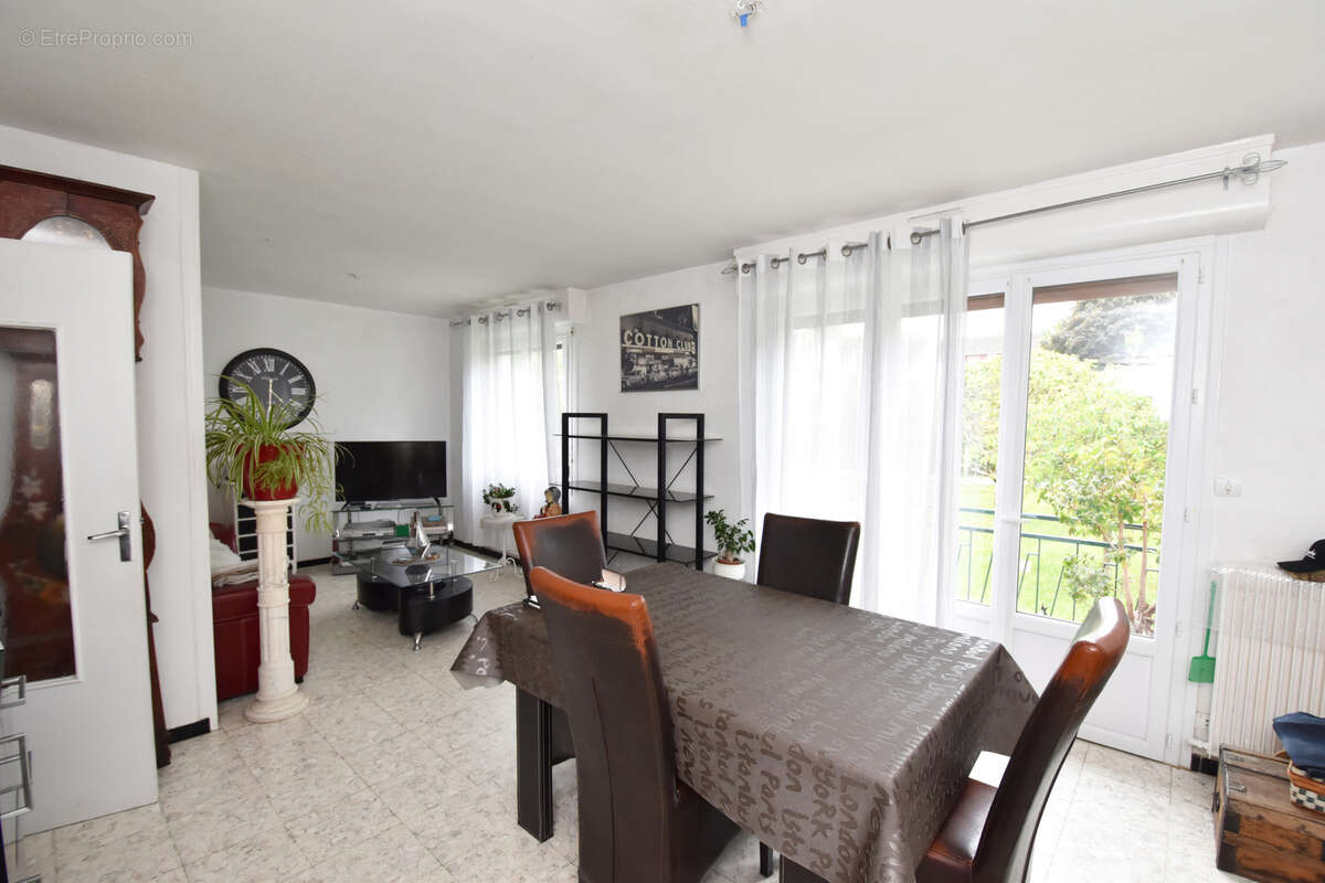 Maison à DREUIL-LES-AMIENS