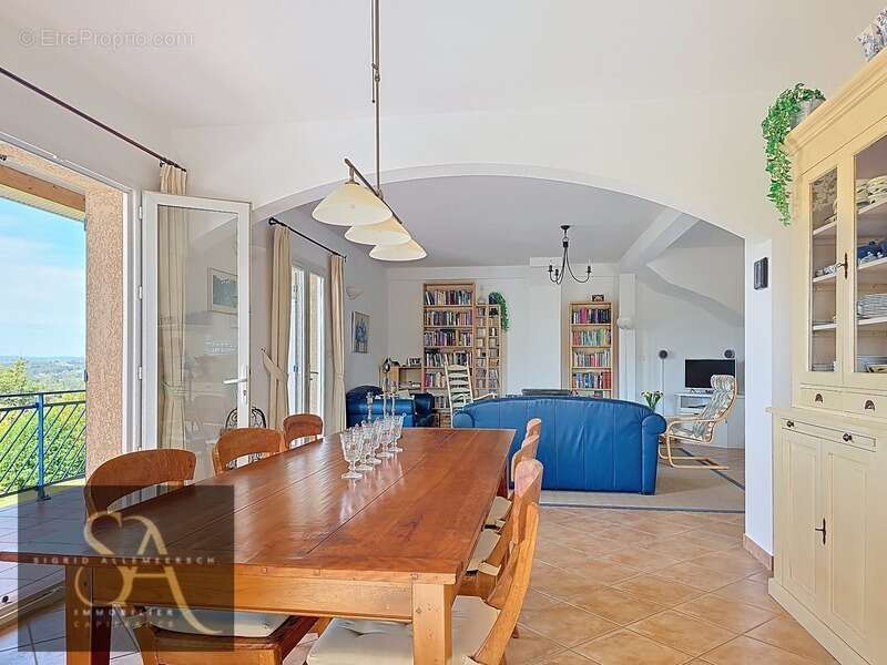 Maison à CARLA-BAYLE