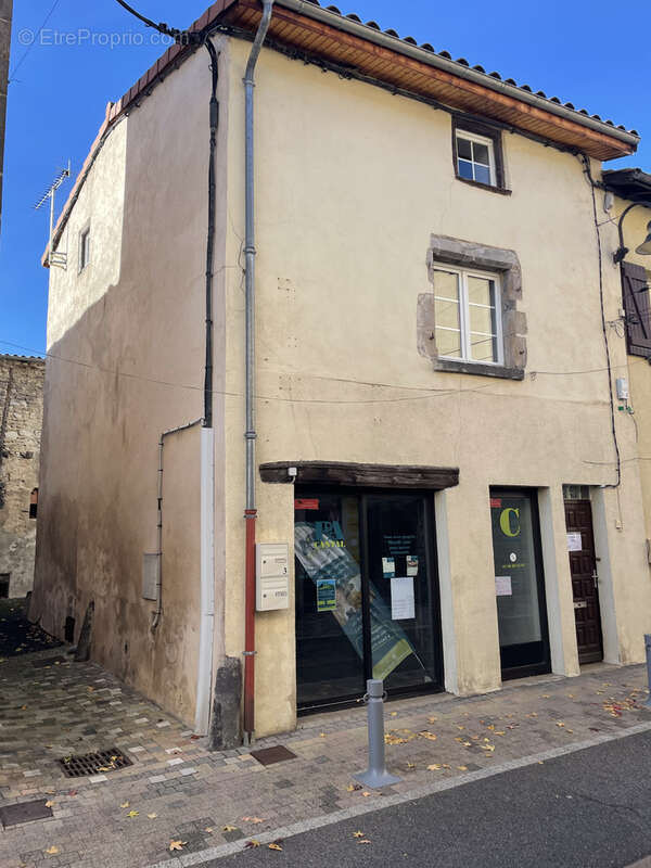 Appartement à PONT-DU-CHATEAU