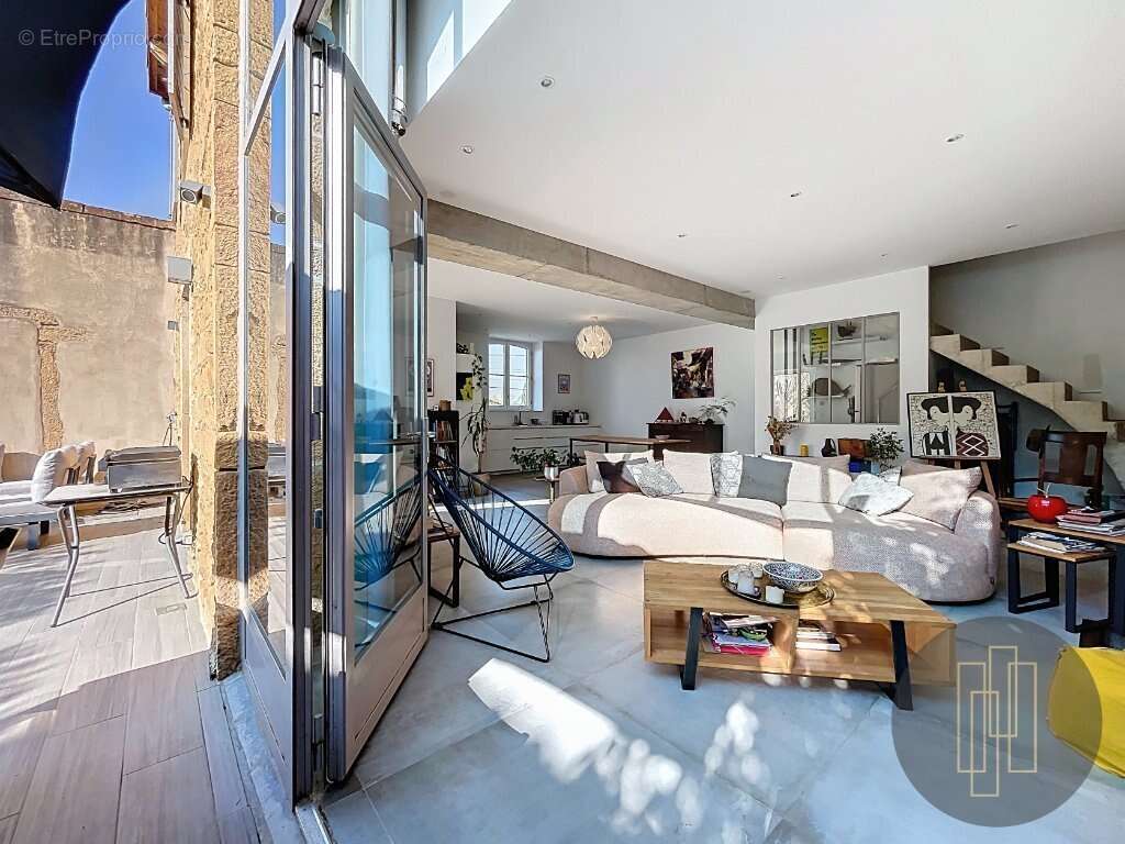 Maison à VILLEFRANCHE-SUR-SAONE