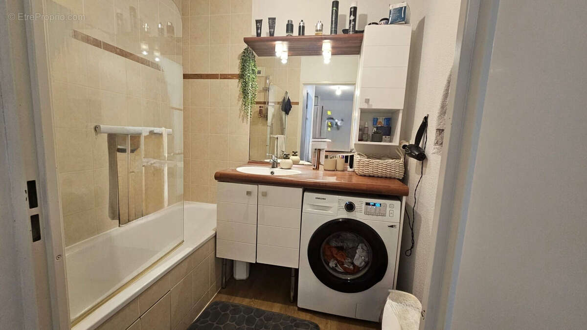 Appartement à ALBERTVILLE