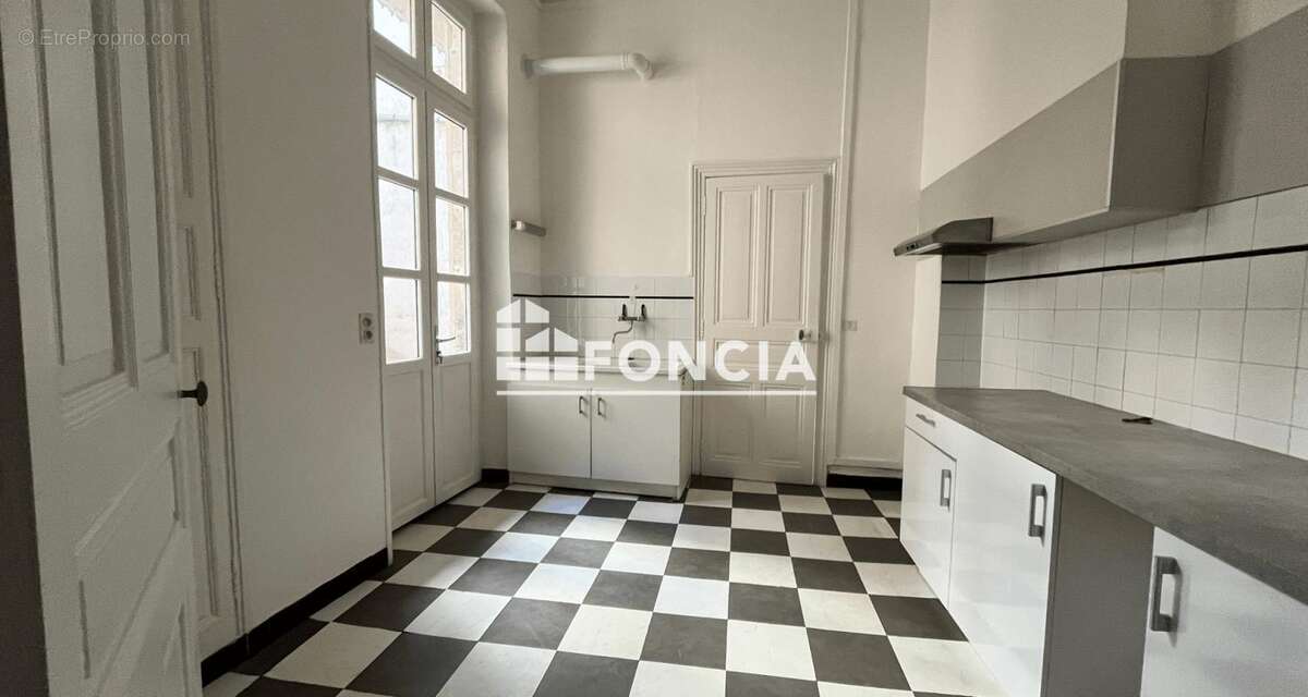 Appartement à NIMES