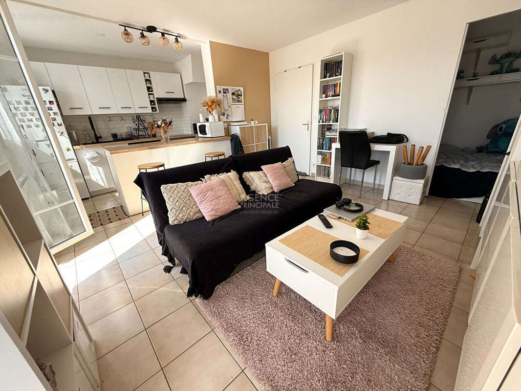 Appartement Carrieres Sous Poissy 1 pièce(s) 33 m2 - photo 2