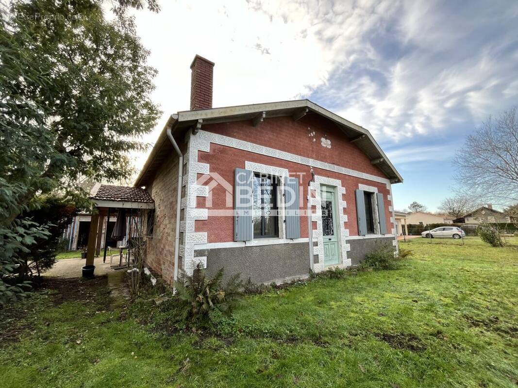 Maison à SAINTE-HELENE