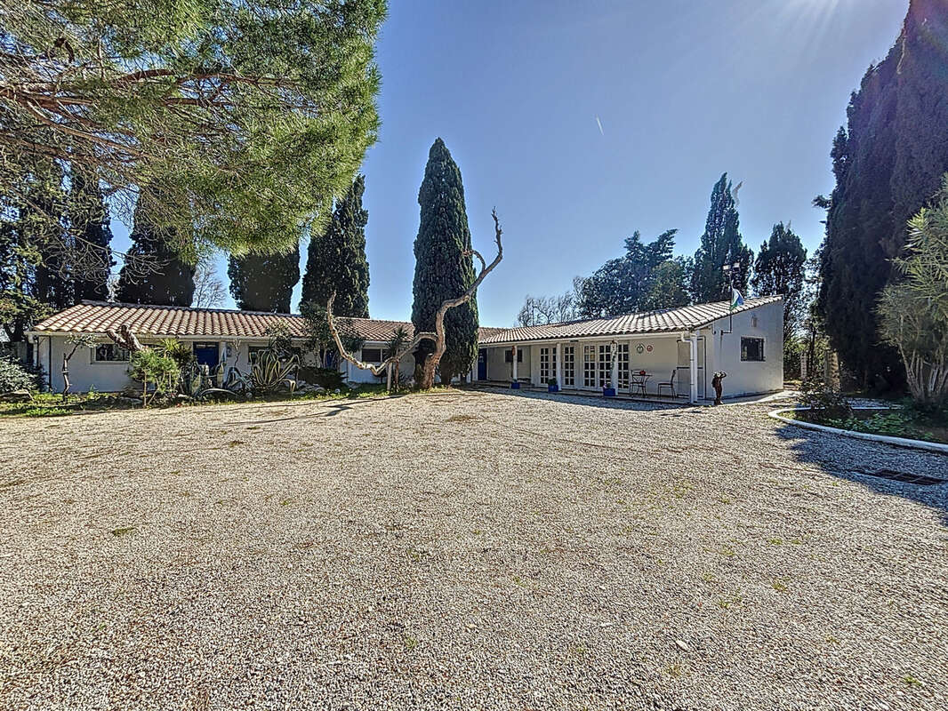 Maison à SAINTES-MARIES-DE-LA-MER