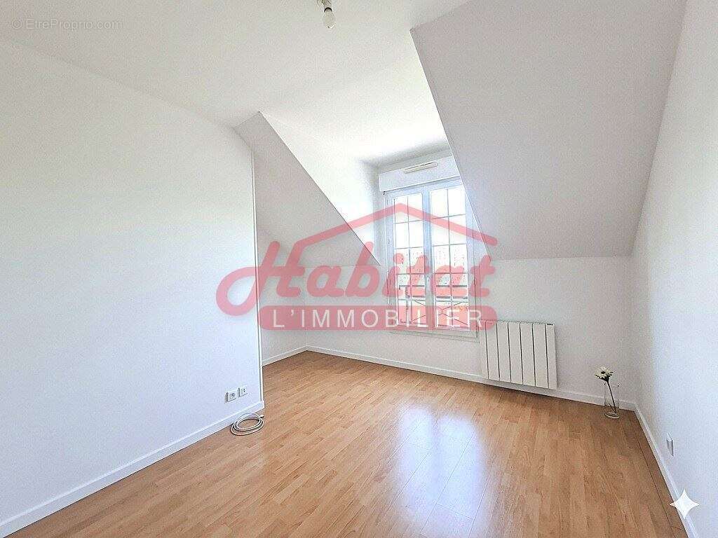 Maison familiale 6 pièces – Résidence sécurisée à CHELLES – Proche gare RER E / Transilien - photo 13