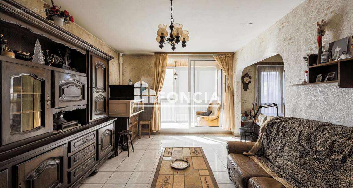 Appartement à ECHIROLLES