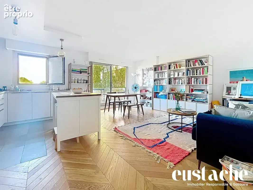 Appartement 3 pièces 68 m² à vendre à Les Lilas (93260) - photo 1