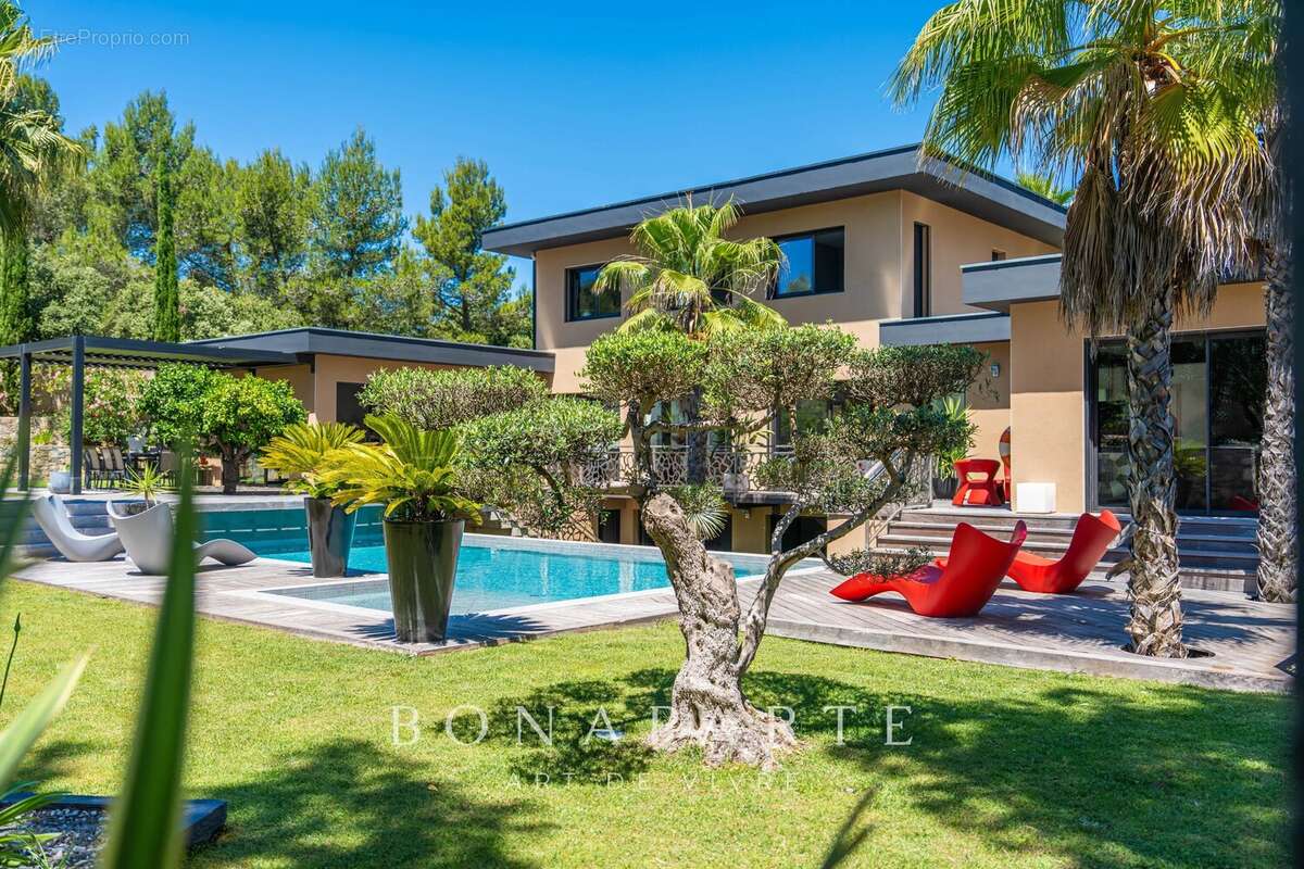 La villa t5 où le sud s’installe à demeure. - photo 9