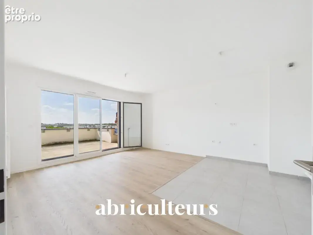 Appartement familial T5 de 91 m² avec terrasses et parkings – Colombes (92700) - photo 4