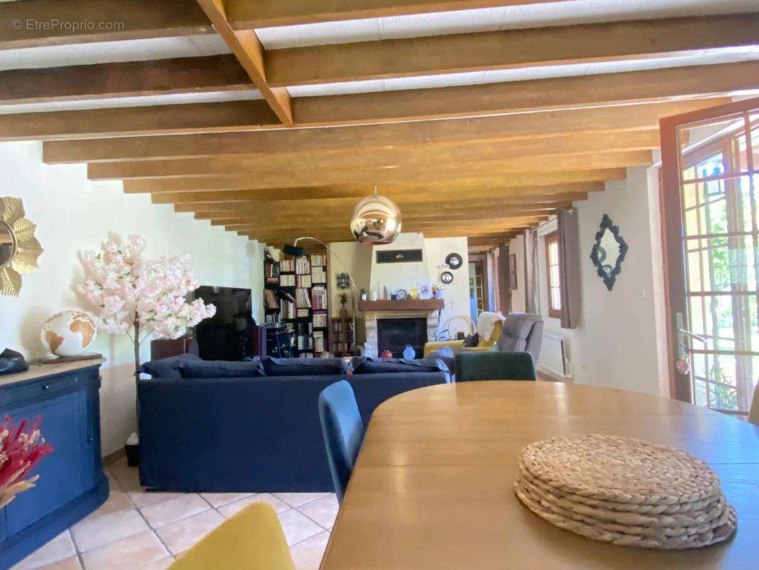 Maison à BEAUMESNIL