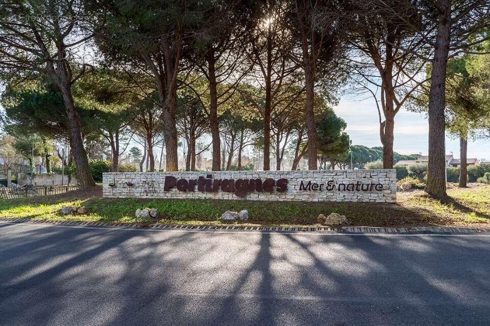 Terrain à PORTIRAGNES
