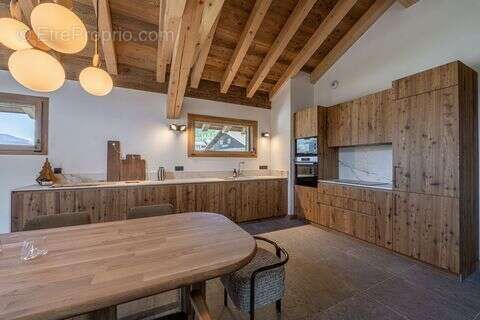 Maison 206 m² à Morzine  - photo 3
