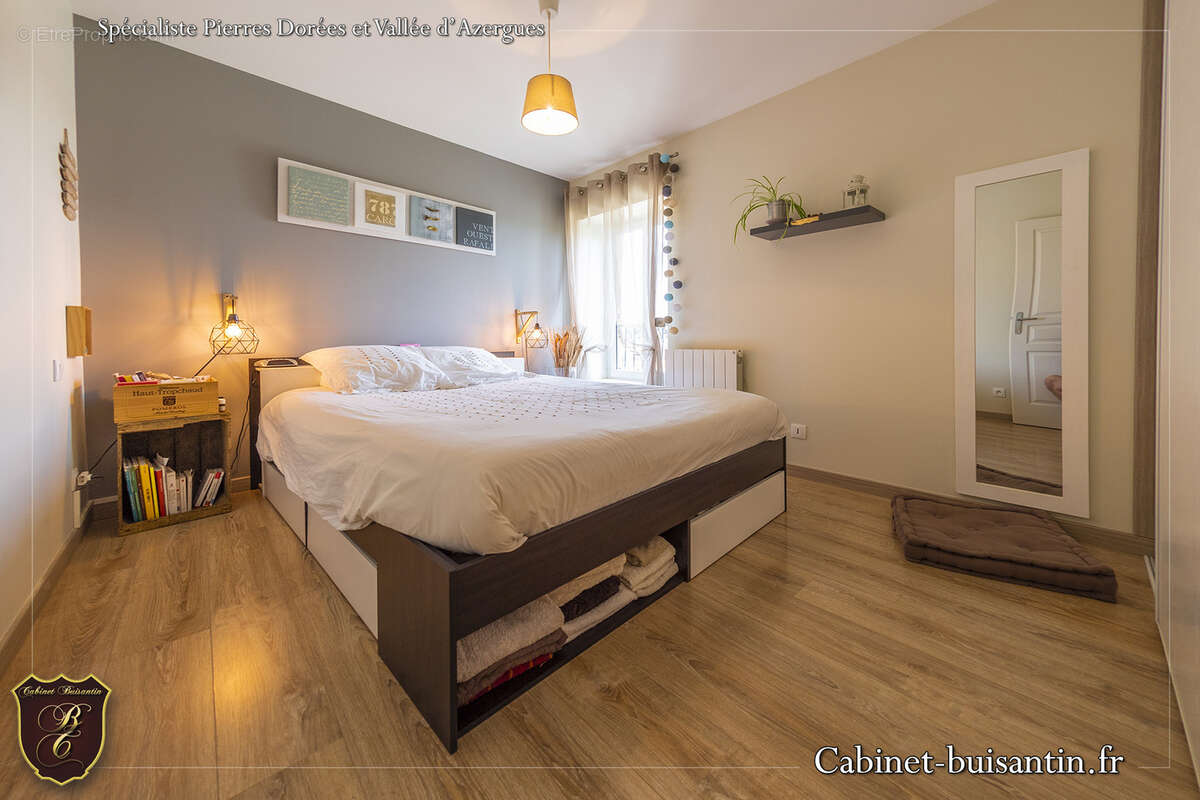 Maison à POUILLY-LE-MONIAL