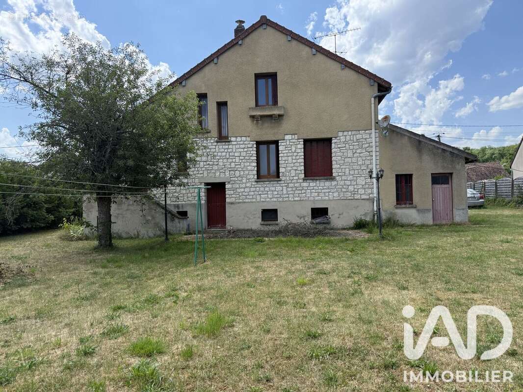 Maison 105 m² à Dormelles  - photo 4