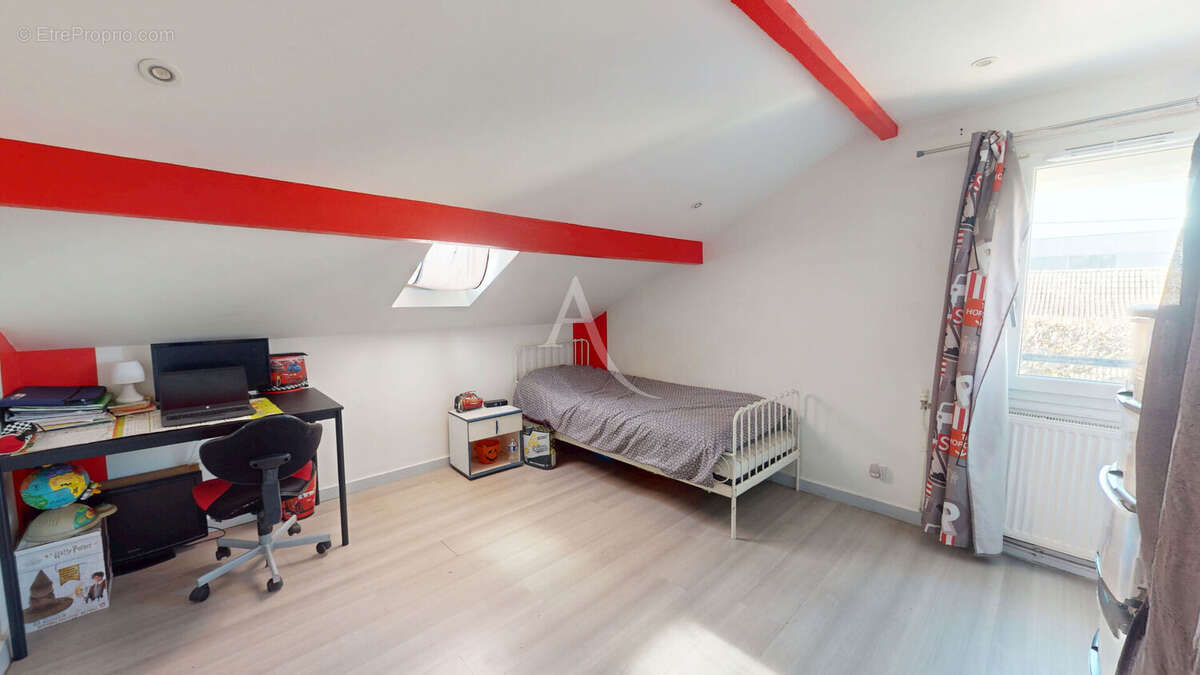 Maison à MORANGIS