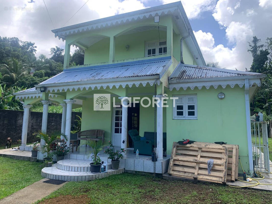 Maison à LE LORRAIN