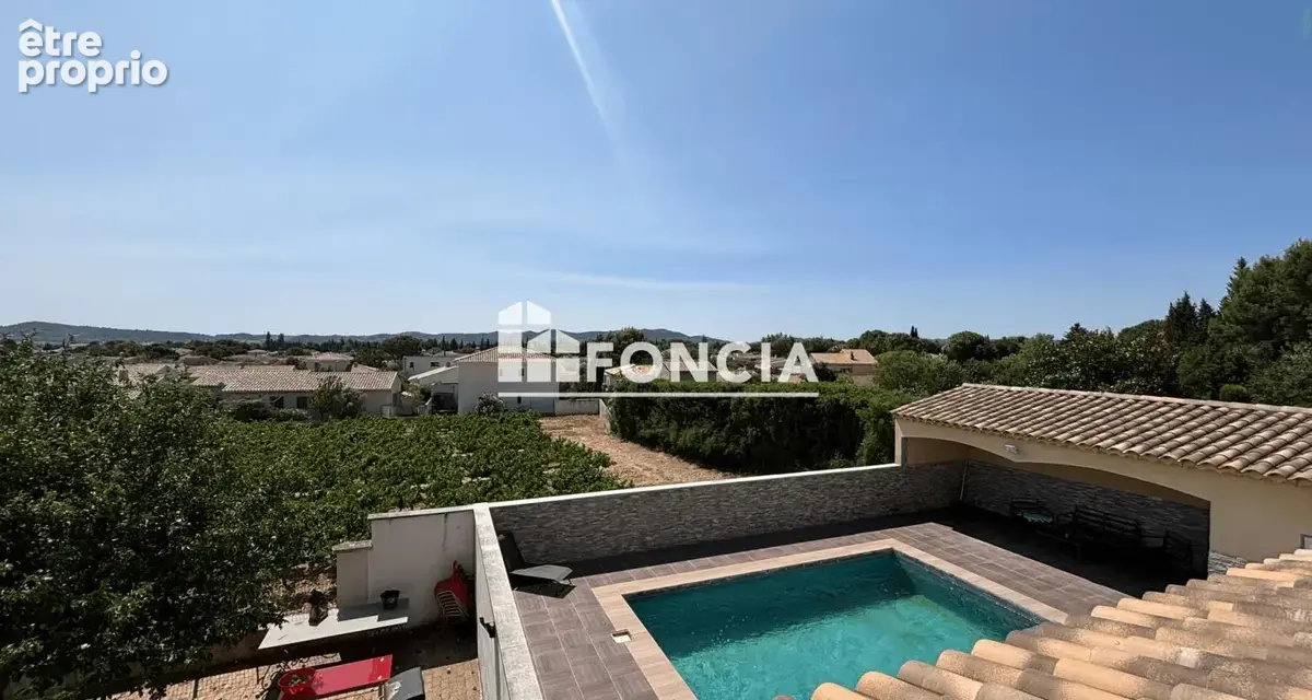 ROCHEFORT DU GARD-VILLA RECENTE sur 1500m2 de terrain avec piscine - photo 2