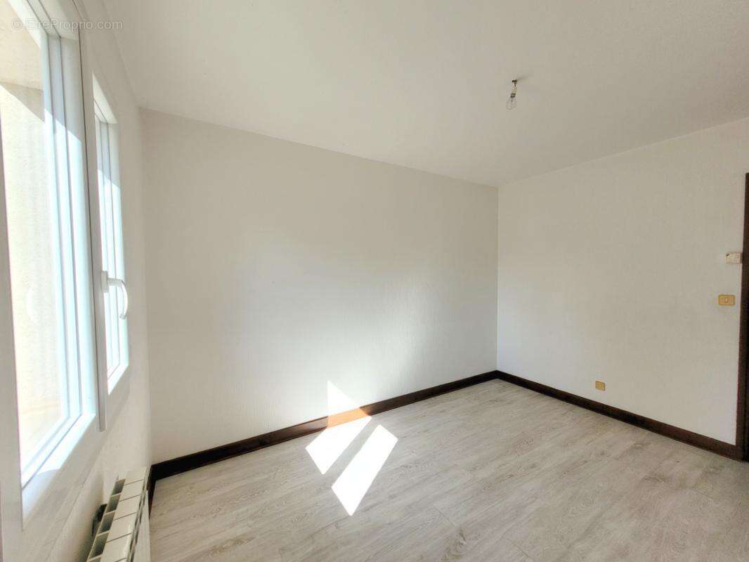 En exclusivité, à moins de 10 minutes de Riom et 20 minutes de Clermont-Ferrand - photo 14