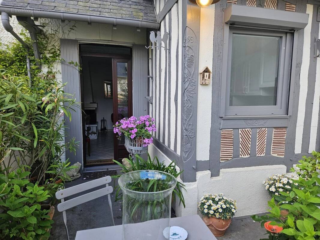 Maison à TROUVILLE-SUR-MER