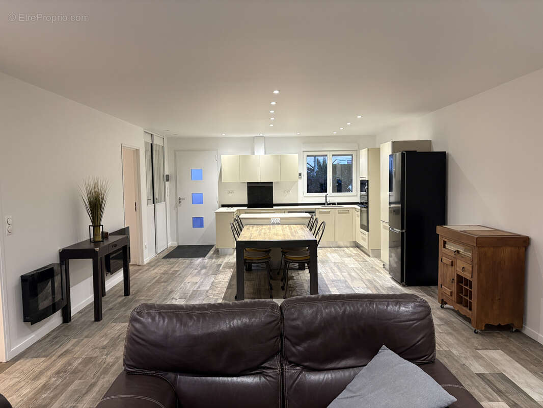 Maison à CARBON-BLANC