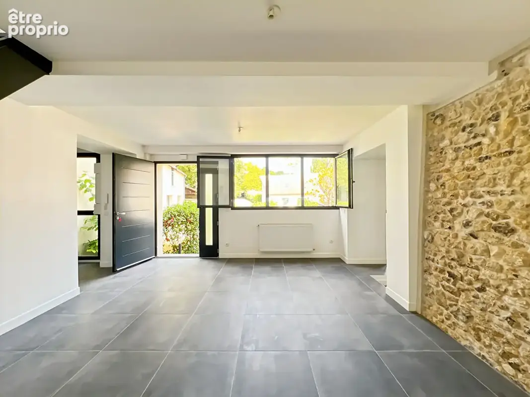 Maison - Mantes La Ville - 90m² - photo 3