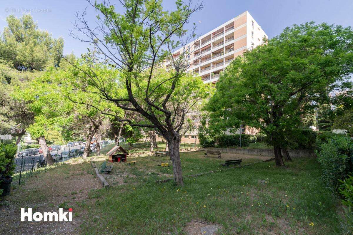 Appartement à MARSEILLE-12E
