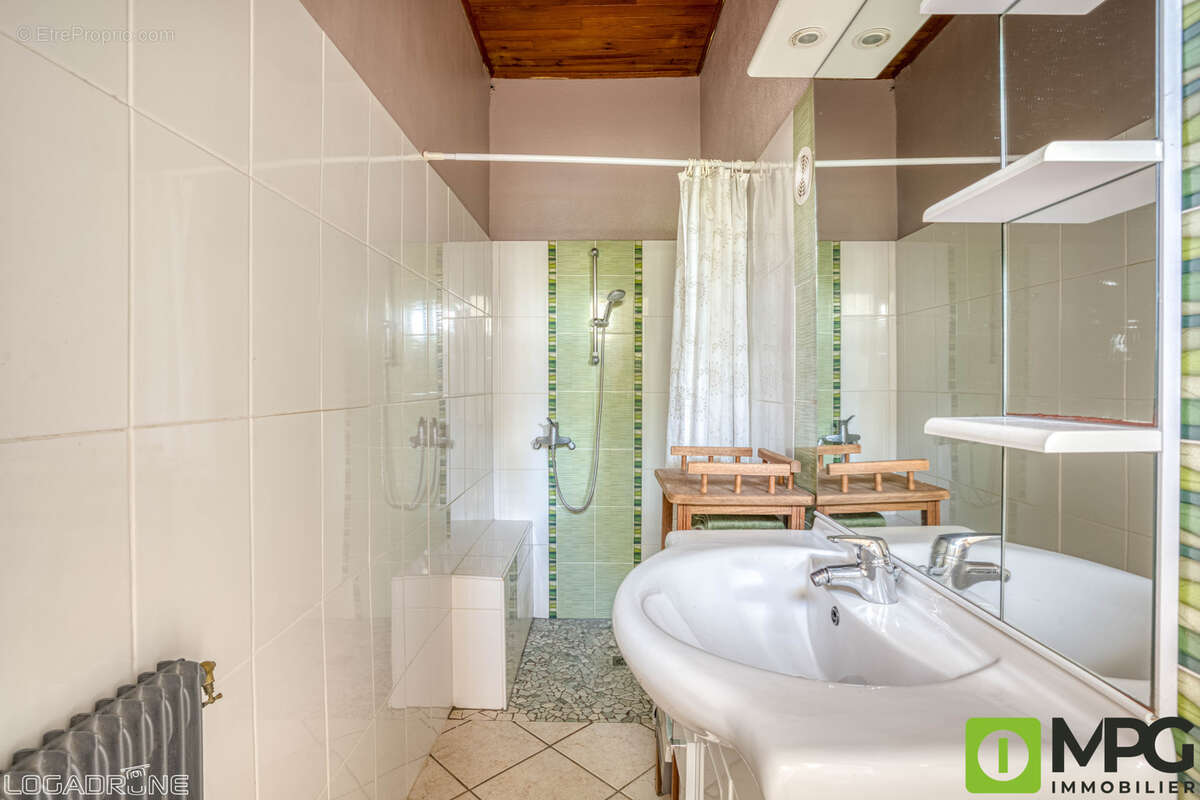 Maison à PINEL-HAUTERIVE