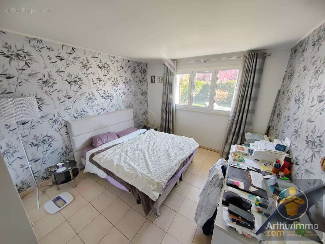 Maison à CHELLES