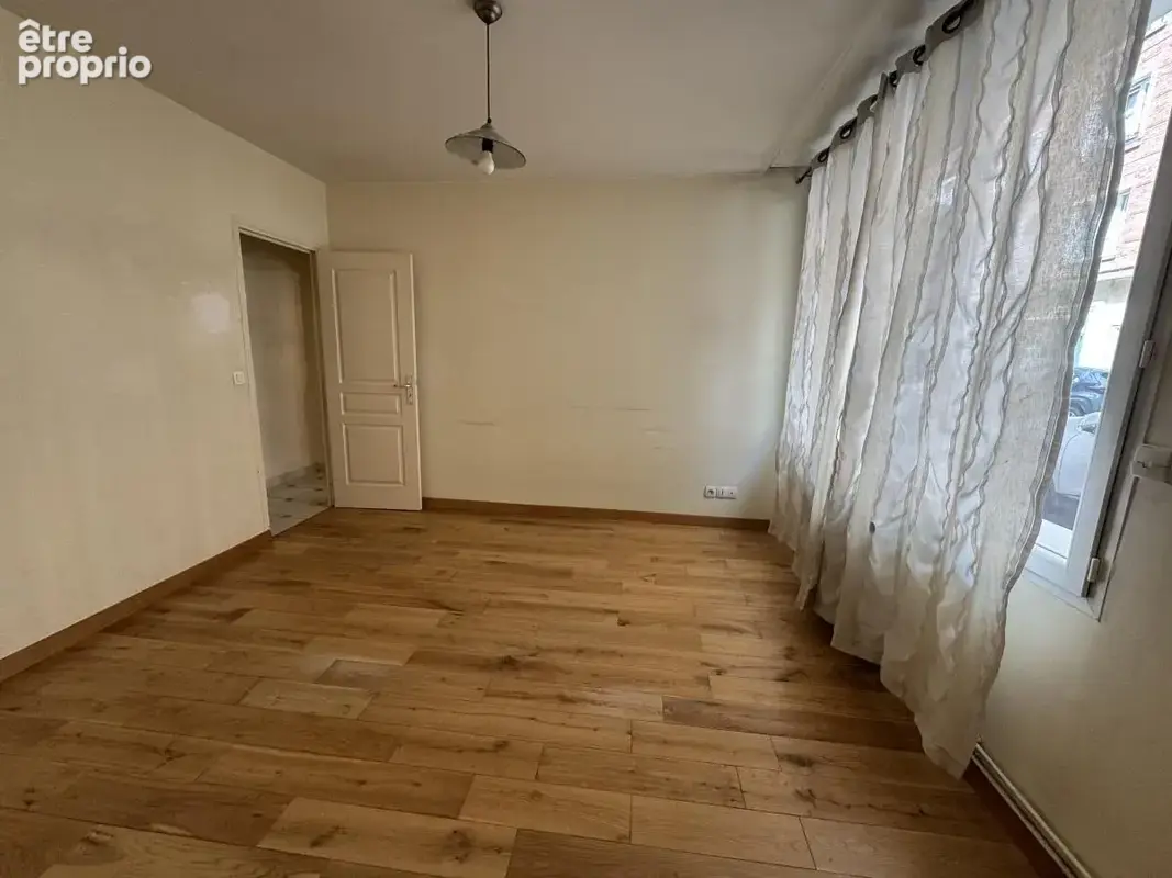 Appartement 70 m² à Lisieux  - photo 4