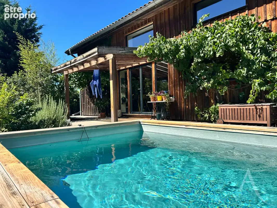 Maison à AZUR