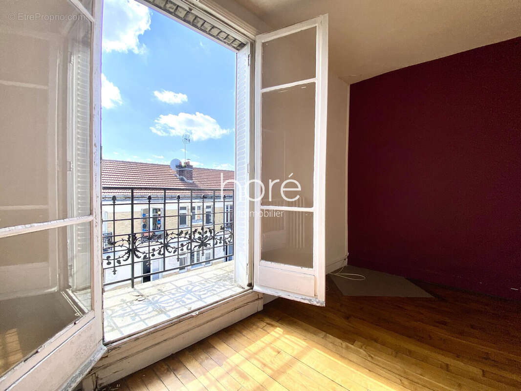 Appartement à CLICHY