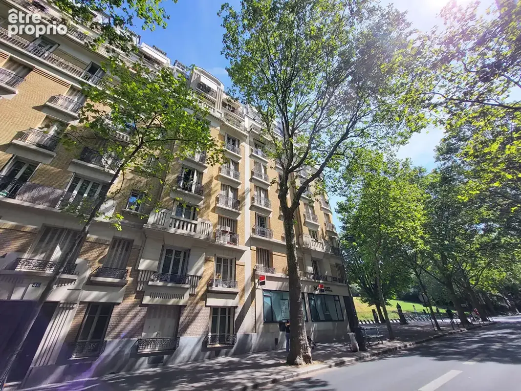 Appartement à PARIS-19E