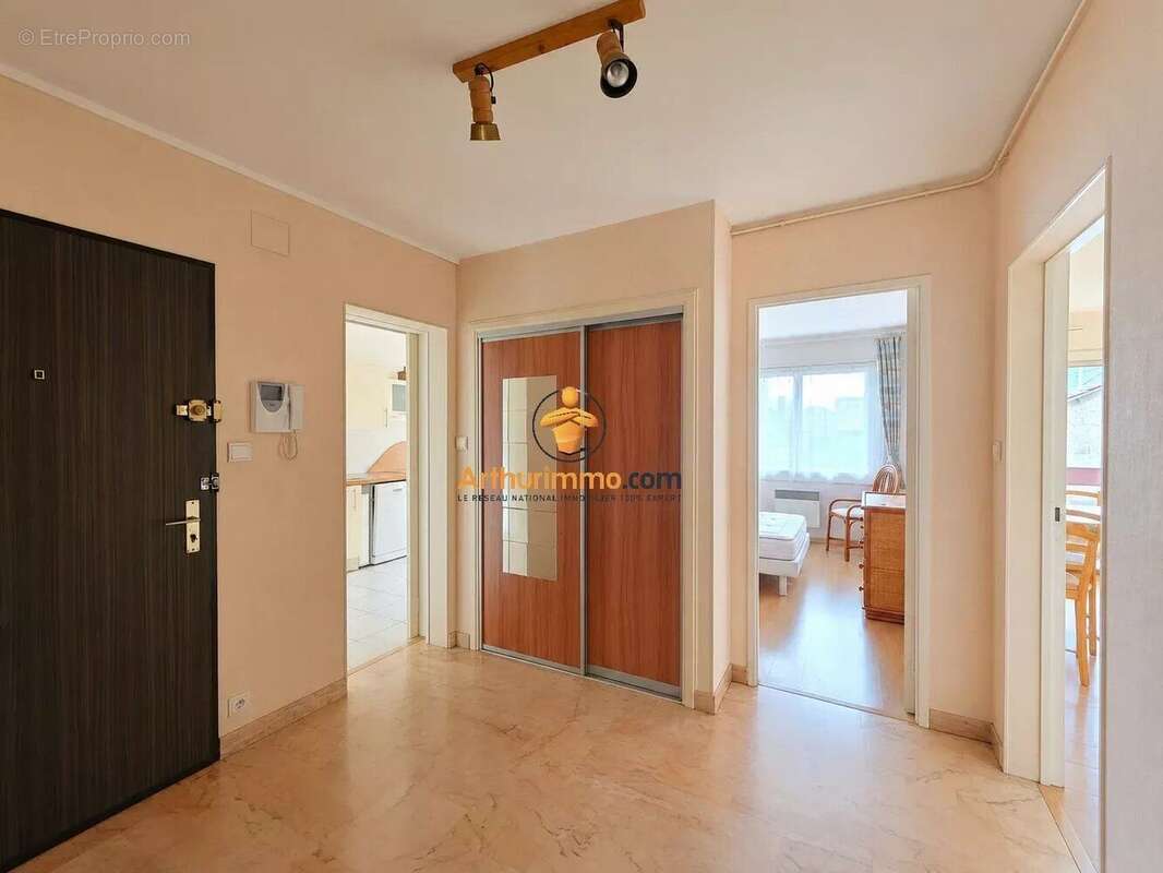 Vente Appartement Tarbes(65000) 165 000ï¿œ - photo 2