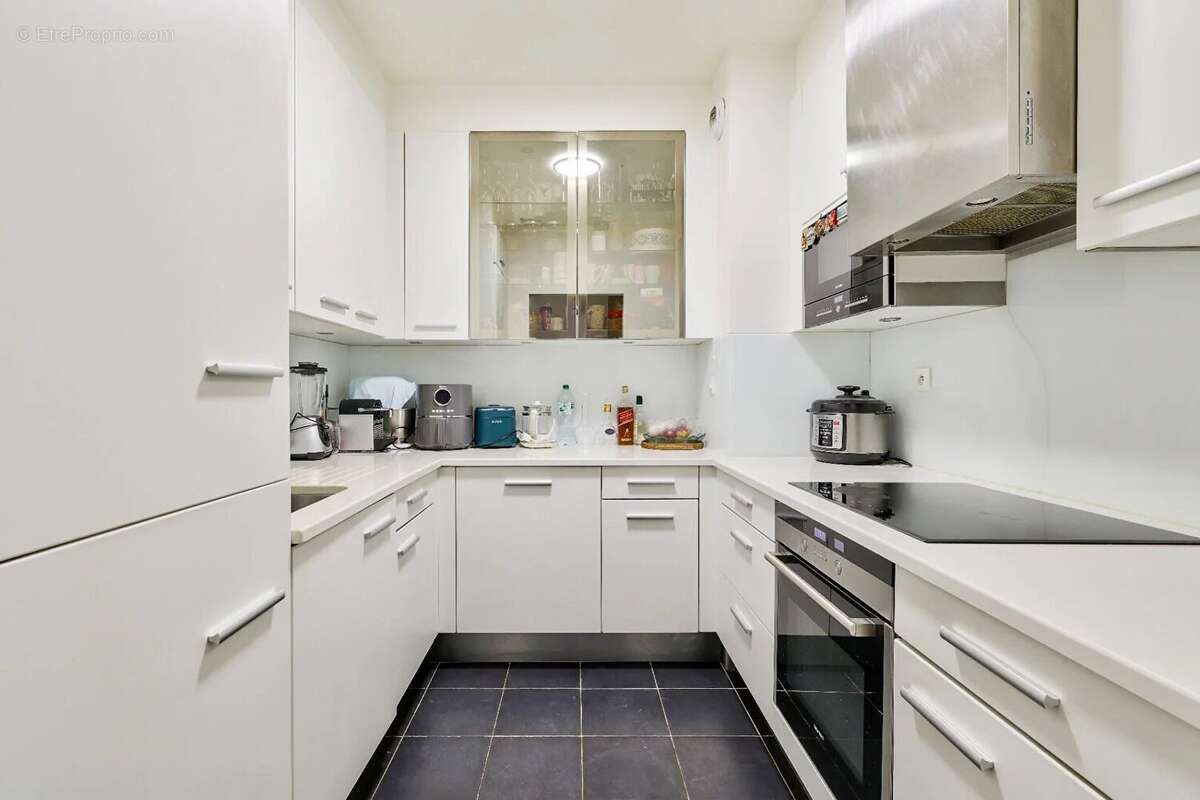 Appartement à ISSY-LES-MOULINEAUX