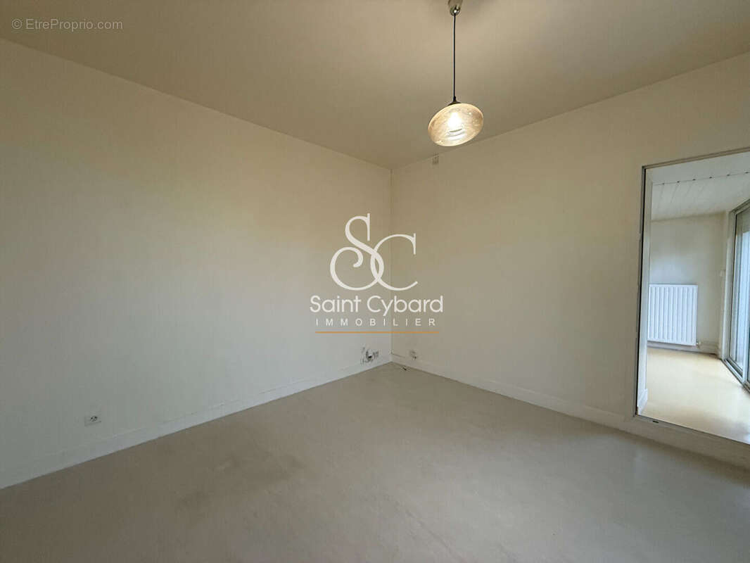 Maison à L&#039;ISLE-D&#039;ESPAGNAC