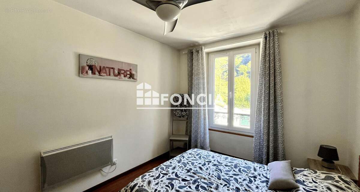 Maison à CHAMP-SUR-DRAC