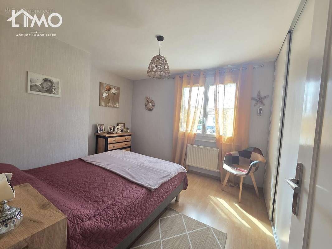 n°1 - Maison à SAINT-JUST-LE-MARTEL