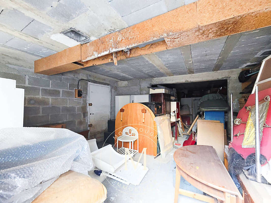 Commerce à MONTROUGE