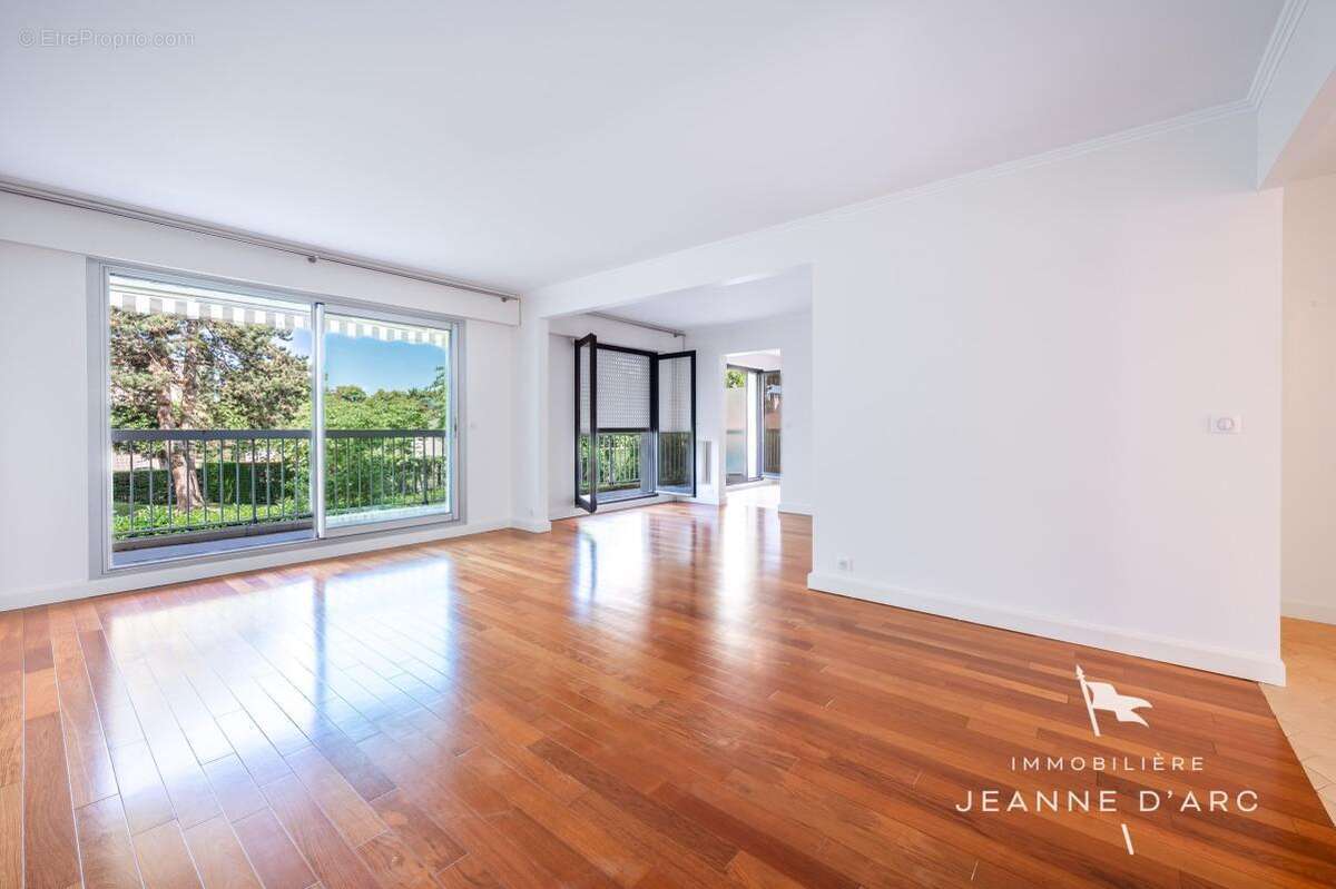 Appartement à VERSAILLES