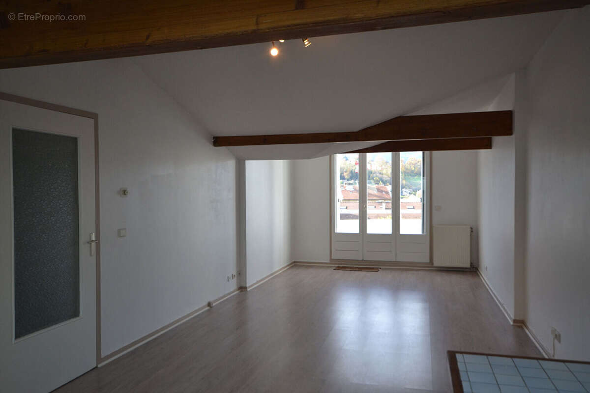 Appartement à AIX-LES-BAINS