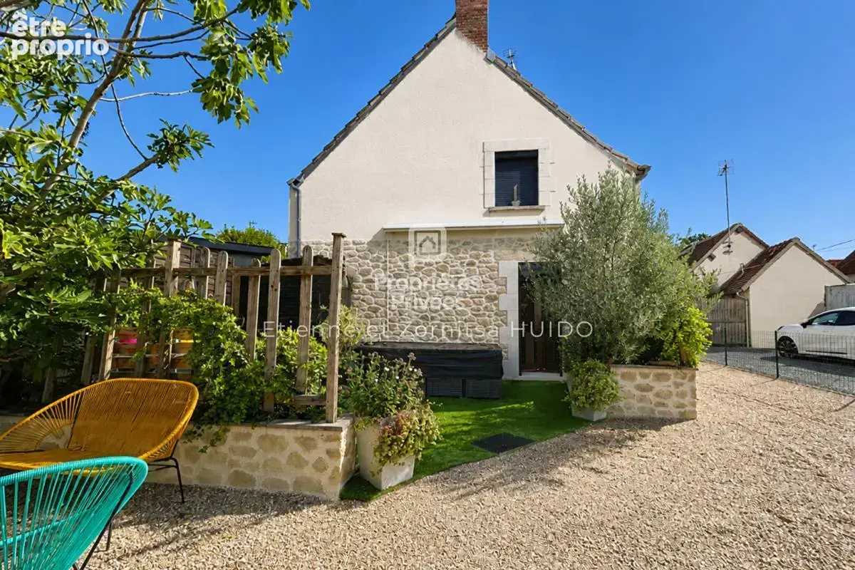 Maison de 67 m², 3 pièces, une dépendance, serre et extérieurs - Vatan - photo 13