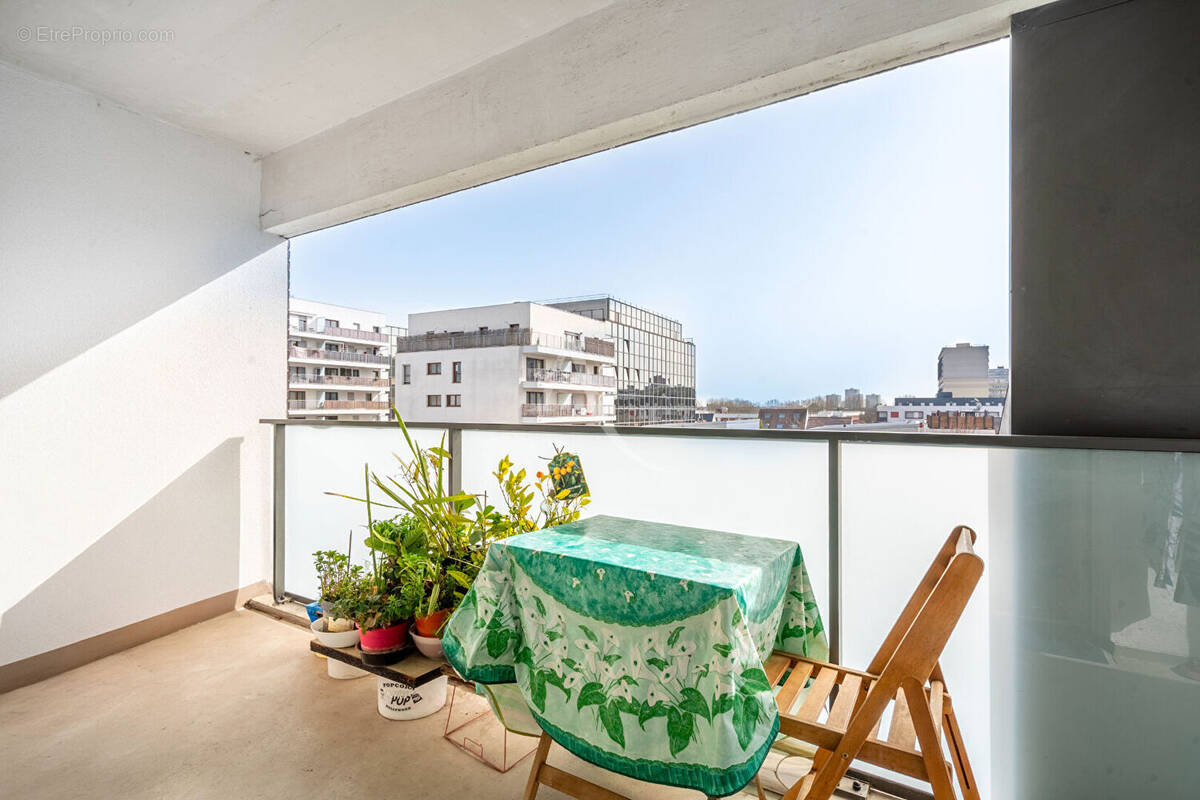 Appartement à IVRY-SUR-SEINE